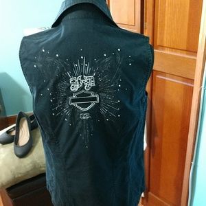 Black Harley Davidson sleeveless shirt/vest